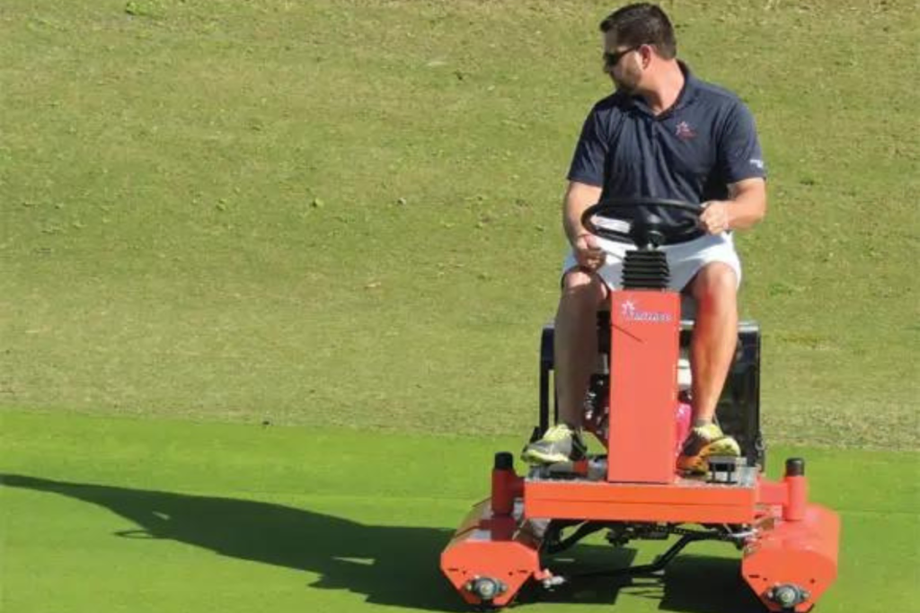 Smithco Tournament Ultra greensroller smoothing golf course greens